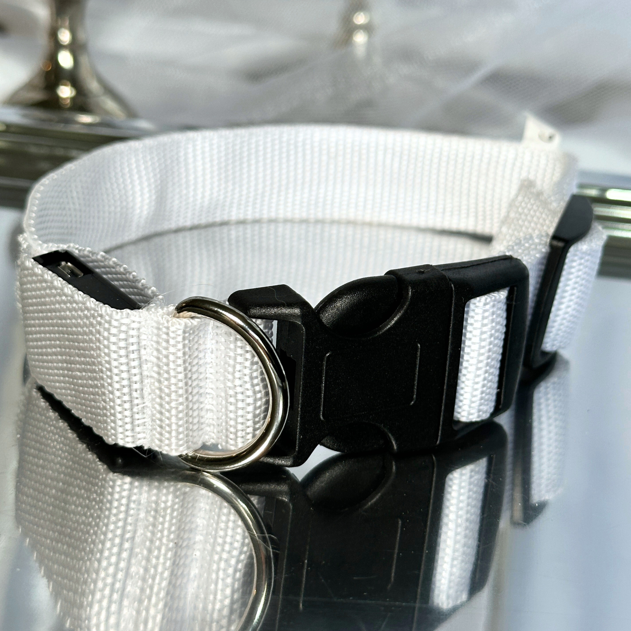 ❄️ Duo Blanc : Collier lumineux blanc & Bandana Cadeaux de Noël